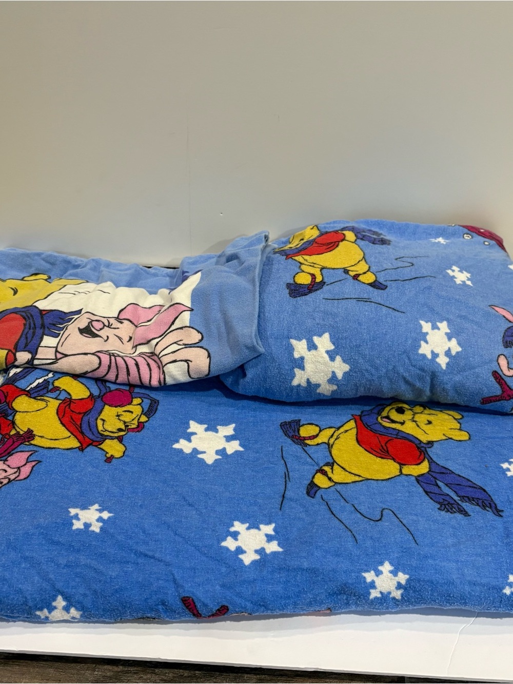Vintage Winnie the Pooh Winter Flannel Sheet Set Twin Size 90s 3 Pc Blustery Day